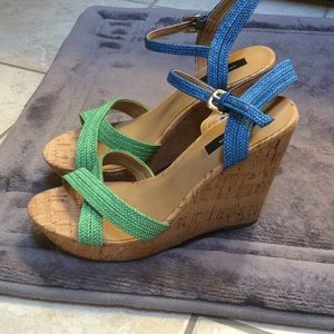 Never worn Ann Taylor wedges