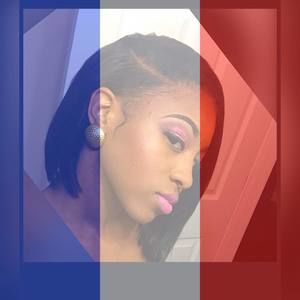 Meet your Posher, Lloyona