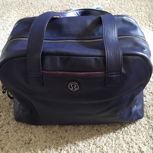 Lululemon Urban Sanctuary Bag In Dark Purple