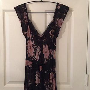 sheer floral dress {kimich blue}