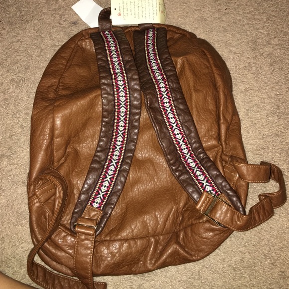 Brown leather backpack - Picture 4 of 4