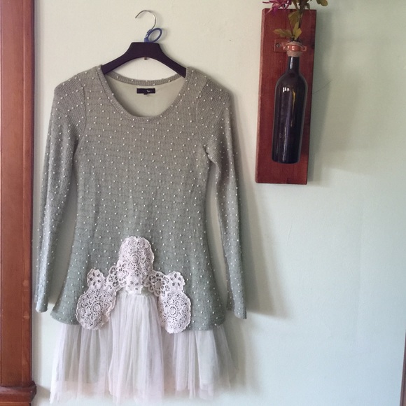 Boutique Green Knit and Tulle Dress 💚☘