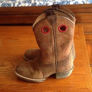 Kids Ariat boots