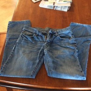 Men American Eagle jeans.
