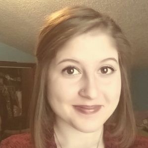 Meet your Posher, Hana