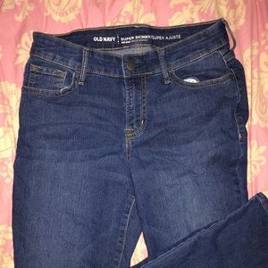 Old Navy Mid-rise Super Skinny Jeans