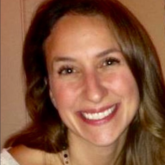 Meet your Posher, Jenn