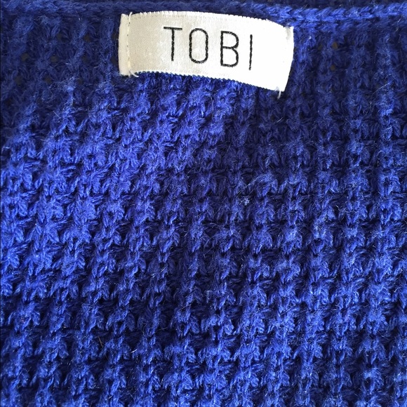 Comfy Oversized Sweater - Picture 4 of 4