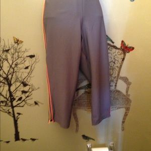 🆕 Fitted work out Capri .