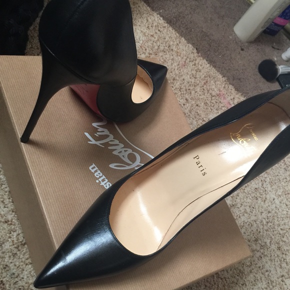 Louboutin - Picture 3 of 4