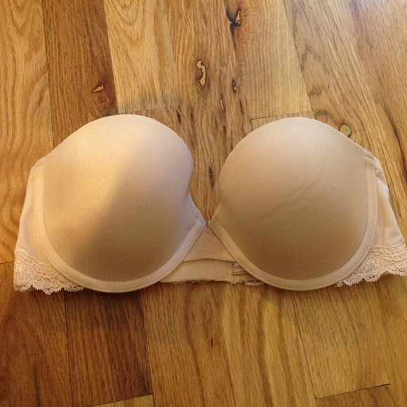 VS nude strapless Bra