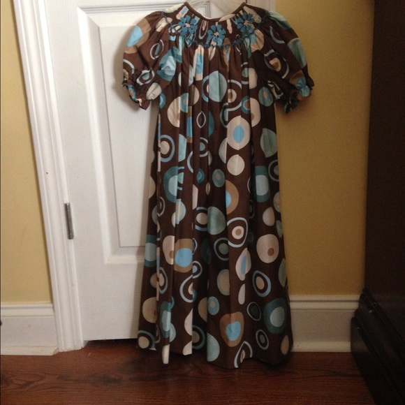 Girls Smocked dress