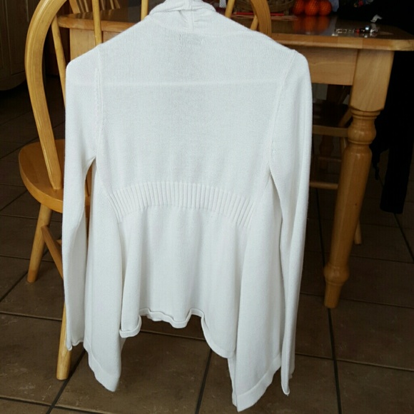 Sweater - Picture 2 of 4