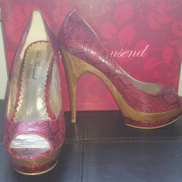 Lulu Townsend Caribbean Bella