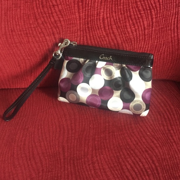 NWOT Coach wristlet