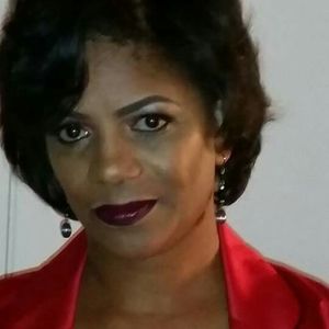 Meet your Posher, Stephanie perfectpryncess