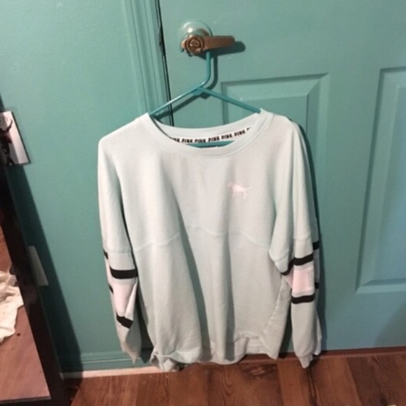 Baby blue VS sweater