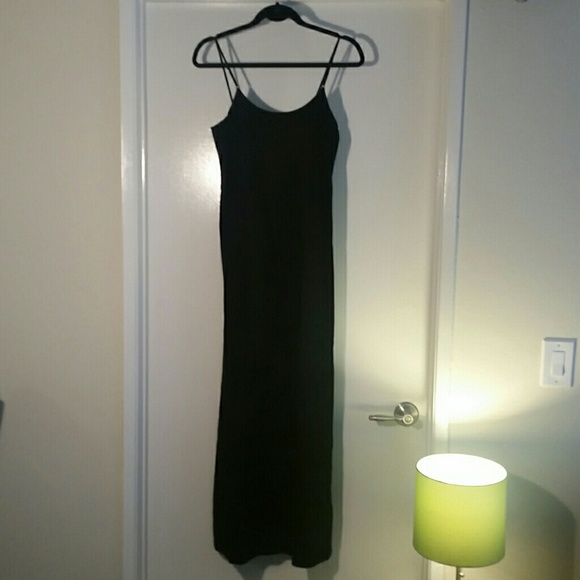 Wet Seal Dresses & Skirts - NWT Wet Seal Black Tank Maxi Dress Size Small