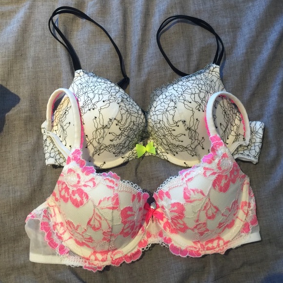 2 lace VS bras 34 B