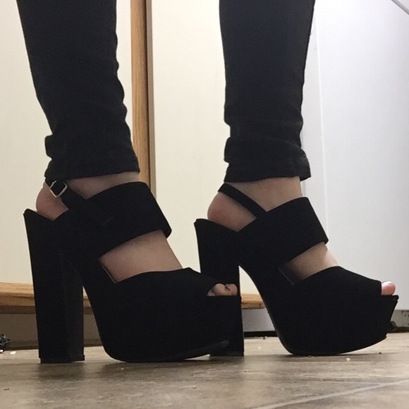 Bamboo pumps