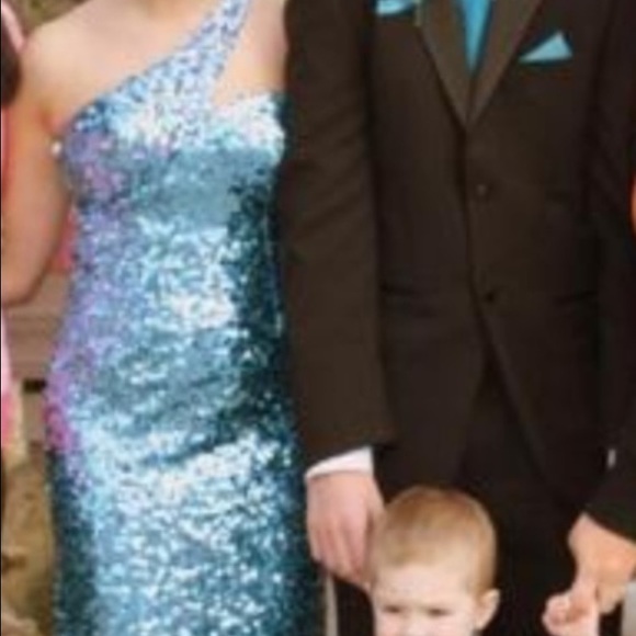 Stunning blue sequins prom dress!
