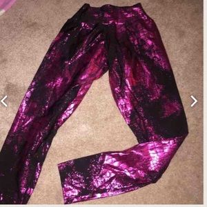 2 pairs of Lean 2be workout leggings