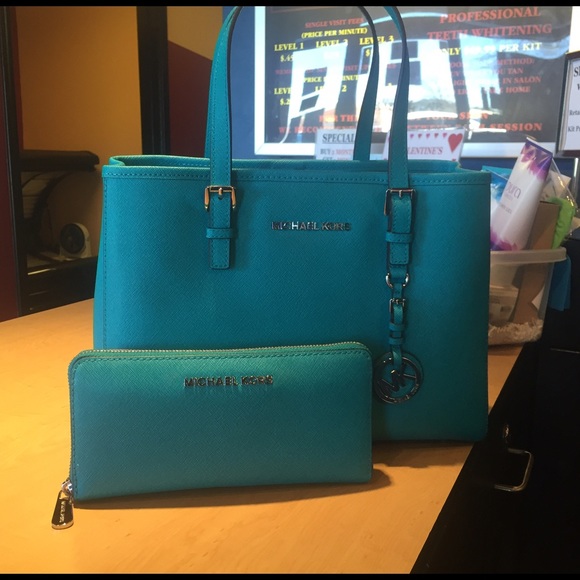 Michael Kors Jet Set Travel Med EW tote TILE BLUE