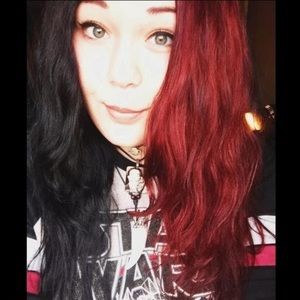 Meet your Posher, Sarina