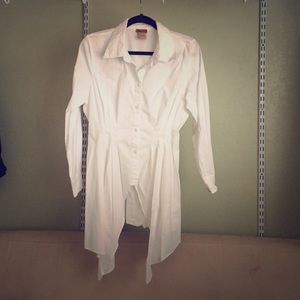 Bundle for @kimberlyyyy_ White buttoned down shirt