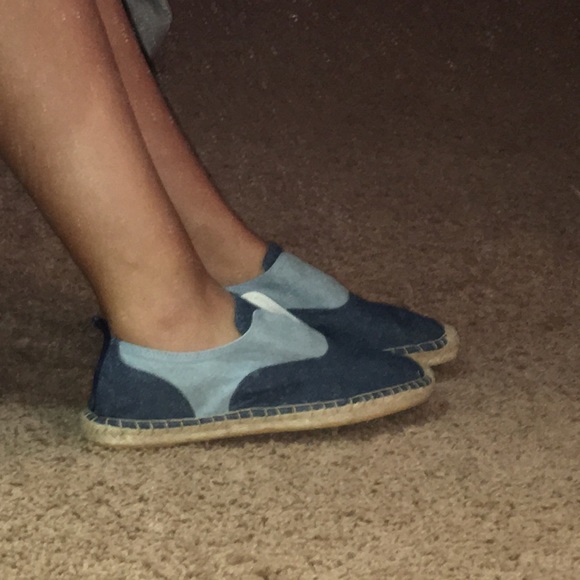 AE Espadrilles - Picture 3 of 4