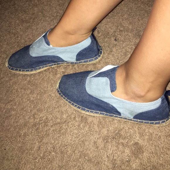 AE Espadrilles - Picture 4 of 4