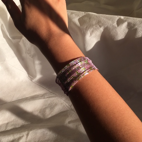 Pink bangle cuff bracelet. - Picture 3 of 4