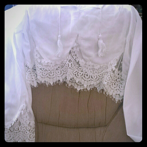 SALE Cold Shoulder White or Black Lacey Top - Picture 4 of 4