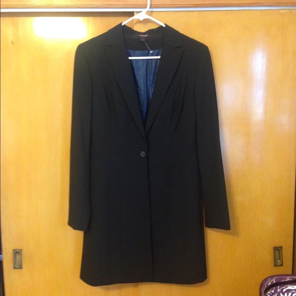 Long black blazer
