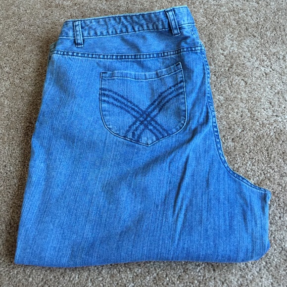women's jean capris 20w