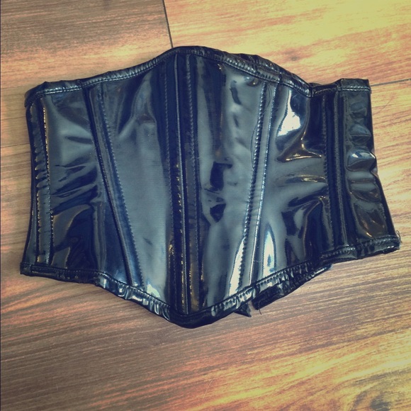 Flash sale! Artifice clothing black pvc waspie