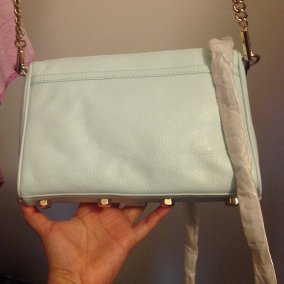 Purse very nice with tag