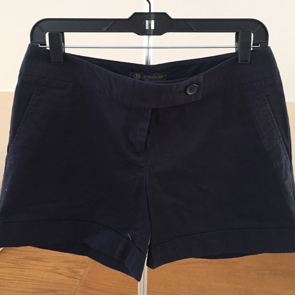 The Limited Pants - Outback Red drew navy shorts!