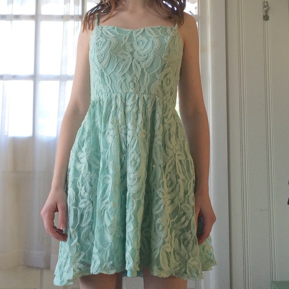 Girly Girl HP 4/27! - Mint Lace Sweetheart Dress