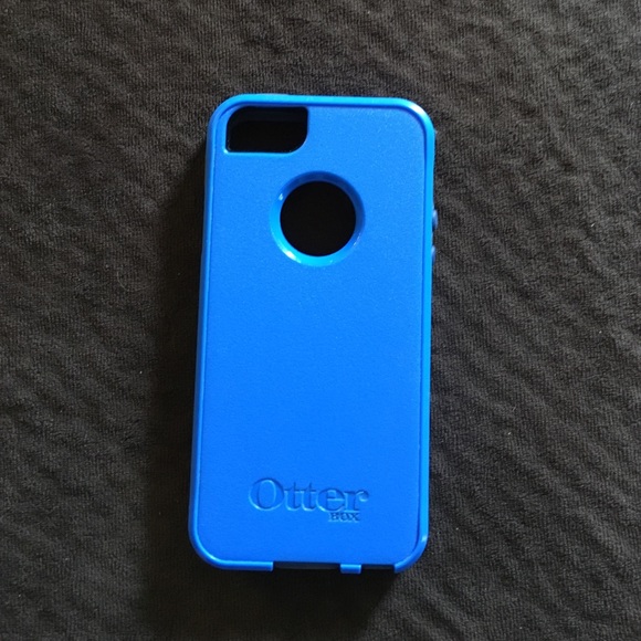 iPhone 5/5s otter box blue case
