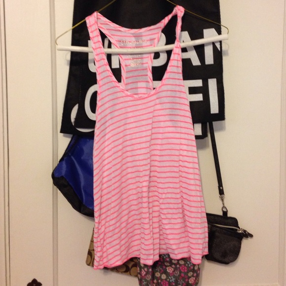 Aeropostale Pink Tank Top - Picture 1 of 1