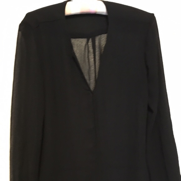 🚫SOLD🚫Sheer black blouse