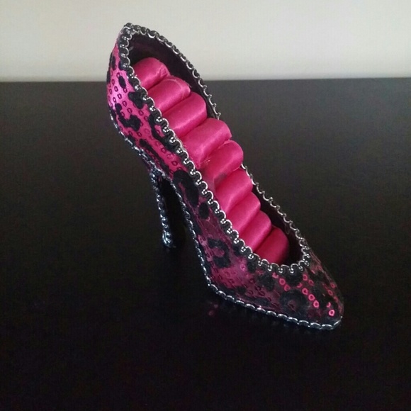 Heel Ring holder