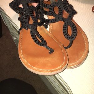 Not rated sandals