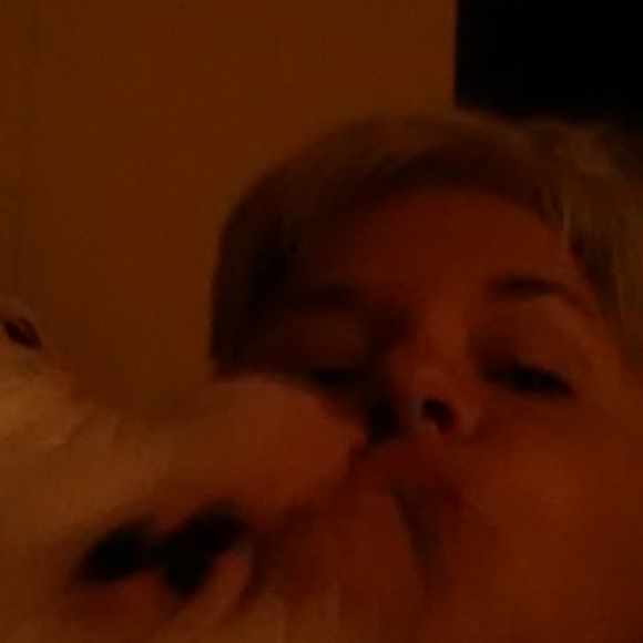 Meet your Posher, Sue - Picture 1 of 1