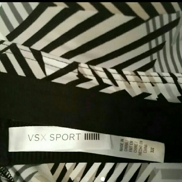 SOLD LOCAL ****VSX SPORT BRA & CAPRI SET - Picture 4 of 4
