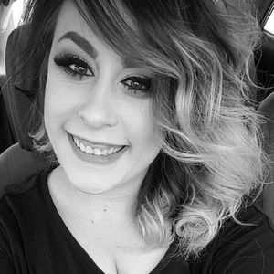 Meet your Posher, Charrisa