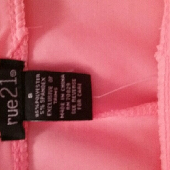 Pink skirt - Picture 2 of 3