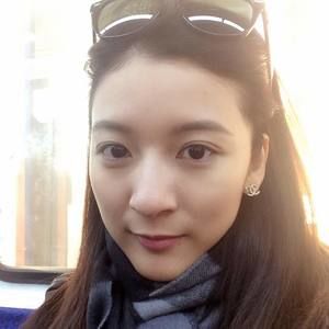 Meet your Posher, Xenia