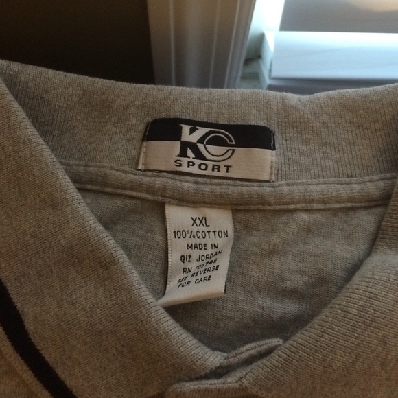 Grey polo - Picture 2 of 2